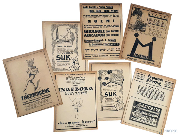 Lotto composto da cinque locandine dei primi del Novecento con stampa fronte e retro di pubblicità d’epoca, ciascuna circa cm 24x18