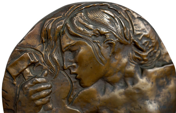 Emilio GRECO (1913-1995), La forza, medaglia in bronzo applicato su marmo, diametro placca cm 30....