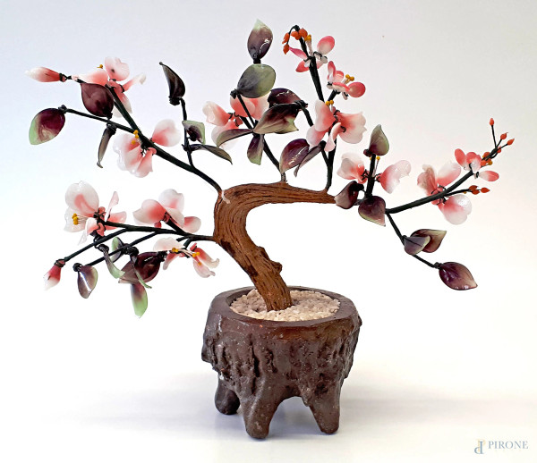 Bonsai vintage di arte cinese realizzato con mix di pietre burattate in varie tonalit&#224; di colore, altezza cm 35 circa