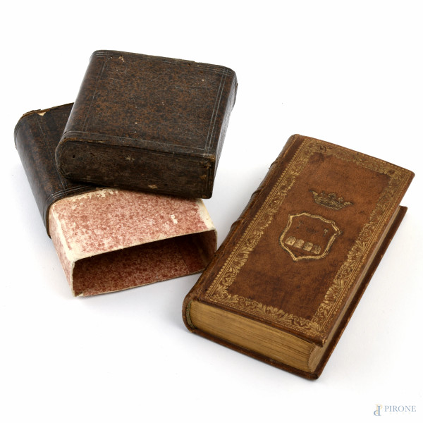 Officium Hebdomadae Sanctae Secundum Missale et Breviarium, Venezia 1765, entro custodia in cartone, (segni di usura, difetti)