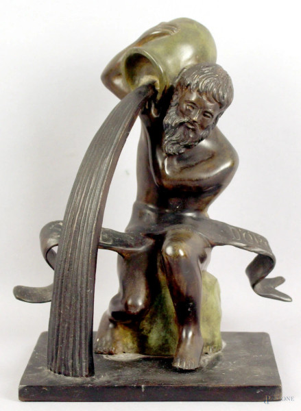 Allegoria del Tevere, scultura in bronzo, firmato E. Tramontano, altezza 22 cm.
