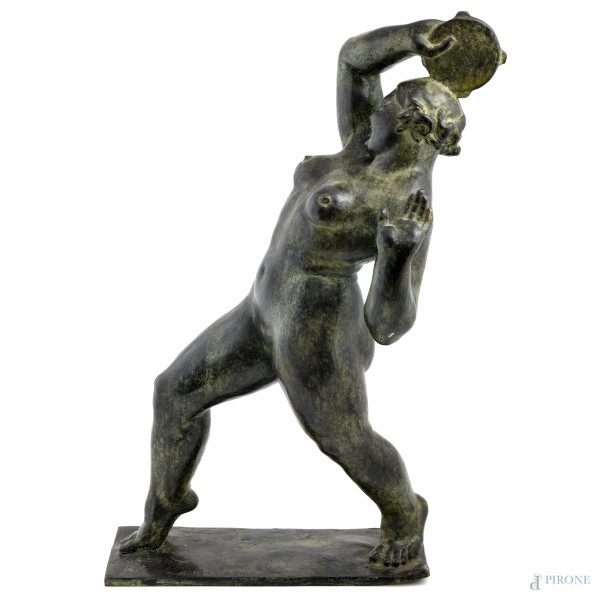 Alberto Bazzoni (1889-1973), Baccante, scultura in bronzo, altezza cm 61, firma e timbro della fonderia alla base