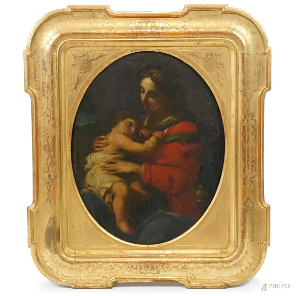 Scuola del XVII-XVIII secolo, Madonna con Bambino dormiente, olio su tela, cm 62x45,5, entro cornice a guantiera del XIX secolo interamente dorata, incisa e bulinata, (restauri).