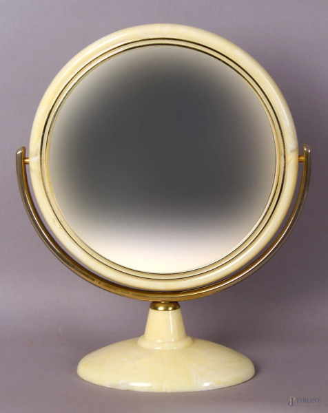 Specchio da com&#242; in bachelite, altezza 29,5 cm, anni &#39;50.