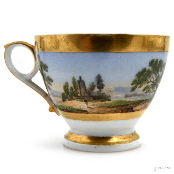 Lotto di porcellane di varia manifattura, XIX-XX secolo, altezza massima cm 25,5 , (segni di usur...