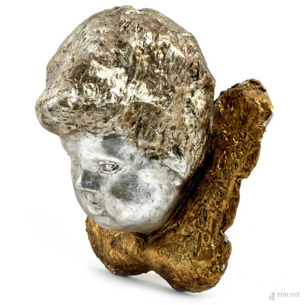 Lotto di due teste di cherubino in cartapesta, XIX e XX secolo, cm 29x28, (segni di usura, difett...