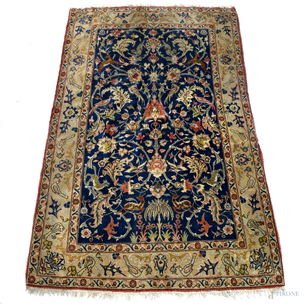 Tappeto, cm 227x157,  (segni di usura, difetti)