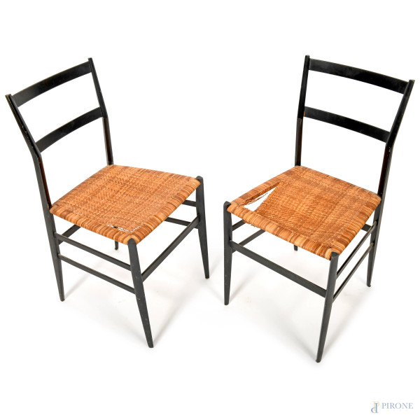 Lotto di sei sedie in stile Superleggere, cm 81x43x45, (segni di usura, rotture)