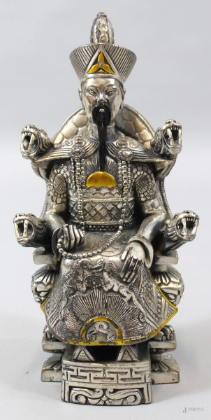 Figura cinese, scultura in resina argentata, altezza cm. 25 