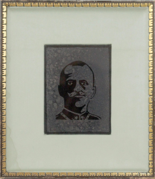 Ritratto di Vittorio Emanuele III, incisione su lavagna, cm. 15x12, entro cornice.