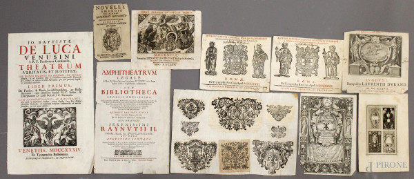 Lotto di dieci fogli di testi, max 38x24 cm, dal XVII e XVIII sec.