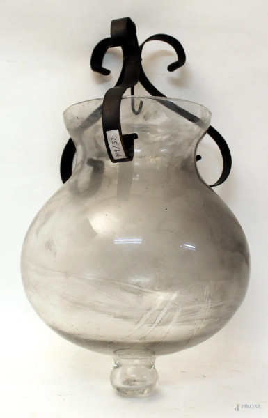 Coppia di lampade in vetro e ferro, H. 50 CM.