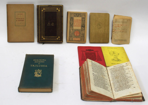 Lotto di nove libricini diversi 