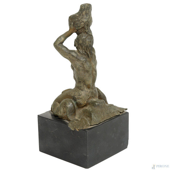 Premio con scultura in bronzo raffigurante il Tritone di Gian Lorenzo Bernini, firmato Martet, ba...