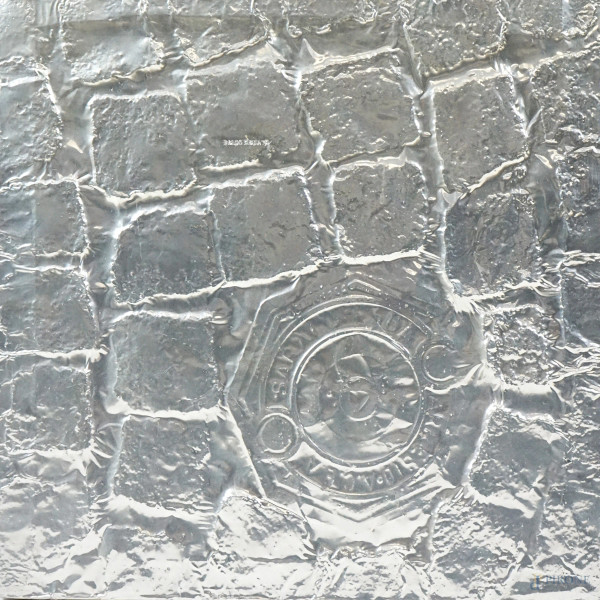 Baldo Diodato - Sanpietrini romani 2004, tecnica mista su alluminio, cm 48x50,5.