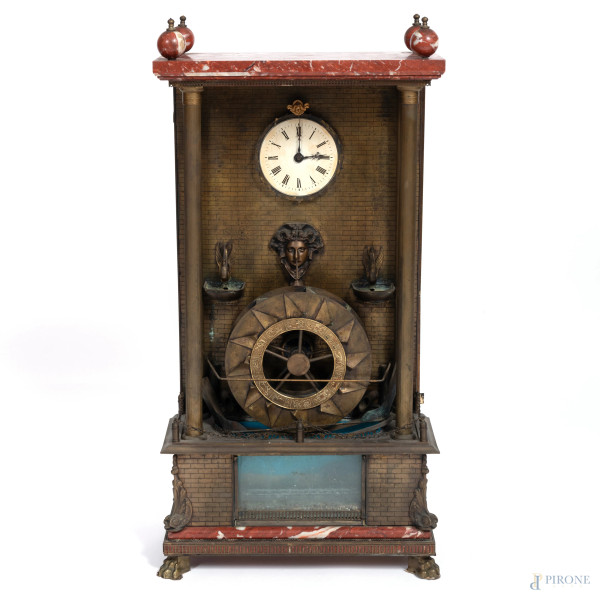 Orologio ad acqua in marmo e bronzo, XX secolo, cm 81,5x40x27, (segni di usura, da revisionare)