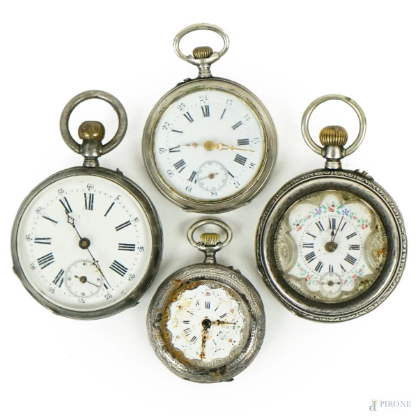 Lotto di quattro orologi da tasca, con casse in argento, Francia, XIX secolo, (difetti, mancanze, meccanismi da revisionare)