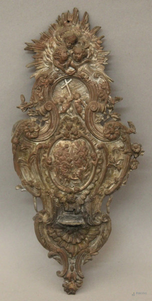 Placca in metallo sbalzato e cesellato raffigurante il Battesimo di Cristo, XIX sec., h cm 24.