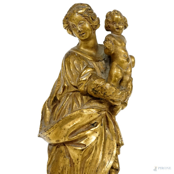Madonna con Bambino benedicente, scultura in bronzo dorato, XVIII-XIX secolo, cm h 14, poggiante ...