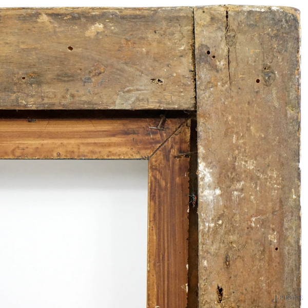 Cornice Salvator Rosa in legno dorato a mecca, XVIII secolo, ingombro cm 69x53, battente cm 59x43...