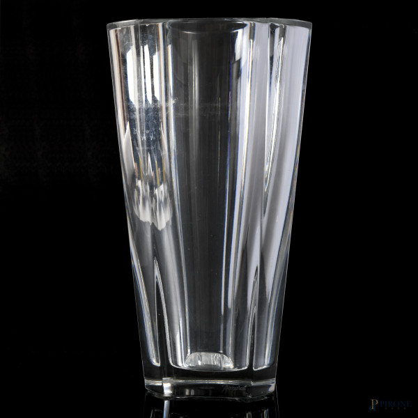Vaso in cristallo Baccarat, altezza cm 25, (difetti)