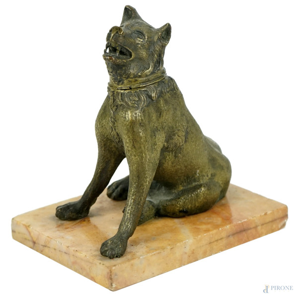 Cane, calamaio in bronzo, cm h 10, XX secolo.