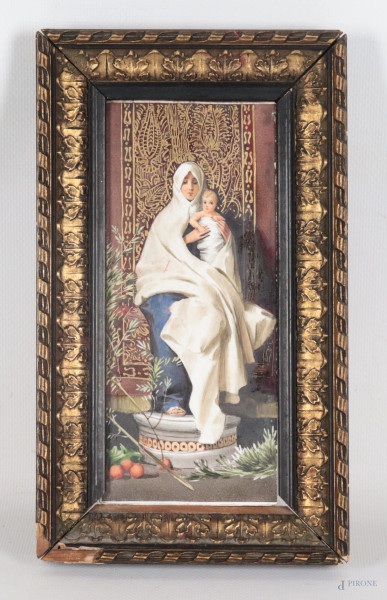 Madonna con Bambino, XX secolo, stampa su carta applicata su mattonella, cm 18,5x8, entro cornice, (segni di usura, graffi)