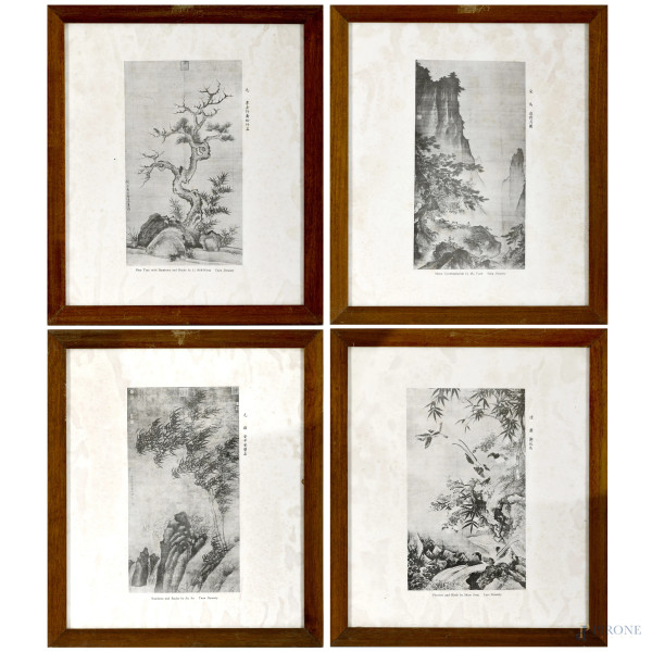 Lotto composto da quattro stampe orientali, cm 41x34,5 entro cornice, XX secolo, (difetti)