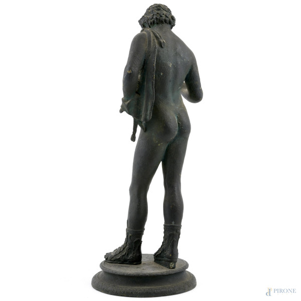 Apollo, scultura in bronzo dipinto, XX secolo, altezza cm 40 (segni di usura)