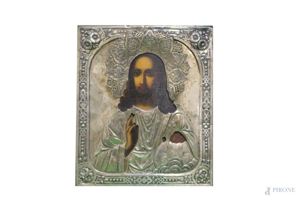 Cristo Pantocrator, Icona su tavola con rizza n argento, 31x27 cm, Russia XIX sec.