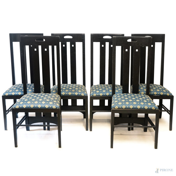 Sei sedie Ingram, Mackintosh per Cassina, anni '80, in legno laccato nero, con sedute rivestite in tessuto oro e blu, cm 106x44,5x41 (difetti e segni del tempo)