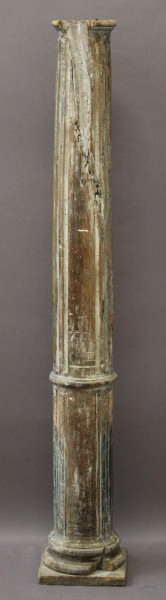 Colonna in legno scanalata e laccata, XVIII sec., h.135