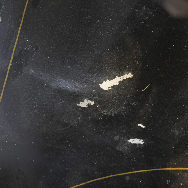 Mobile bar stile cinese a due sportelli in legno laccato rosso decoirato con personaggi in paesgg...