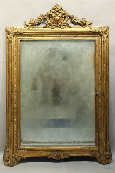 Specchiera di linea rettangolare in legno dorato con specchio a mercurio montato su sportello, Francia XIX sec., cm 143 x 92.