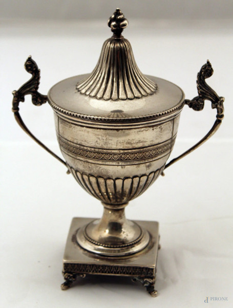 Zuccheriera a due anse in argento, gr. 200, h. 18 cm