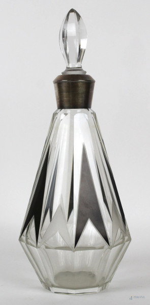 Bottiglia in vetro anni '20, di forma decagonale, finiture in argento, altezza cm 28, (lievissimi difetti)