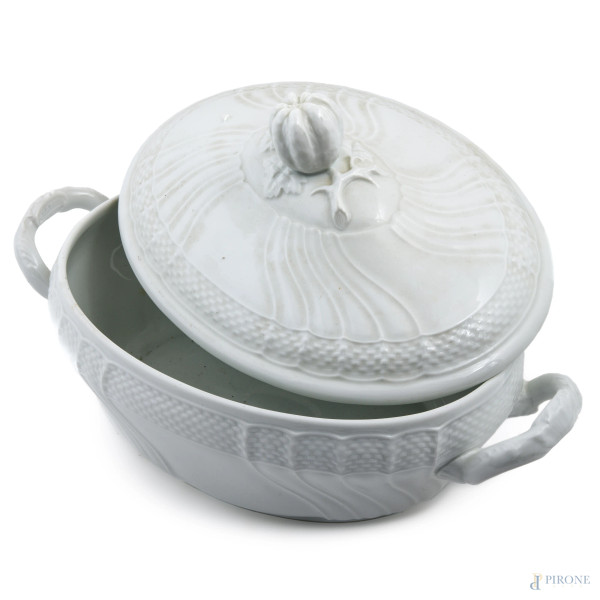 Servizio in porcellana bianca Richard Ginori composto da: