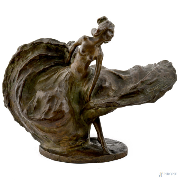 Bernard Hoetger (1874 – 1949), Ballerina di flamenco, scultura in bronzo, firmato al retro, cm 28x36x32  [..]
