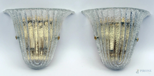 Coppia di appliques in vetro di Murano, anni &#39;60/70, H 25 cm.