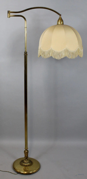 Lampada da terra in bronzo, altezza 166 cm, XX secolo.
