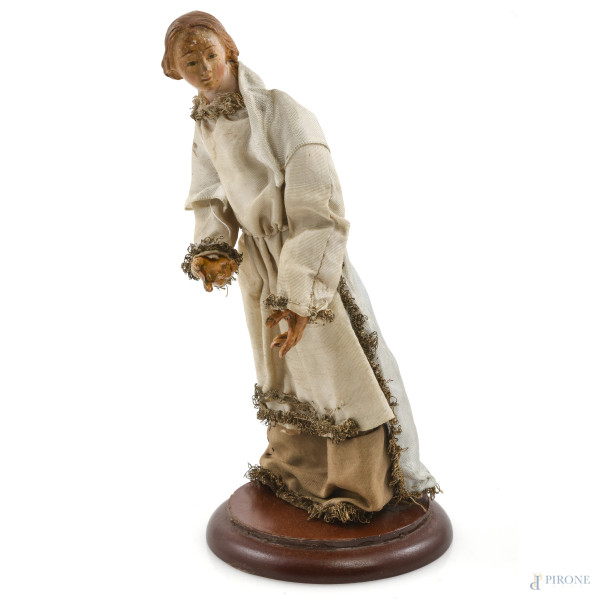 Personaggio da presepe in terracotta e materiali vari, inizi del XX secolo, altezza cm , (segni di usura, difetti)