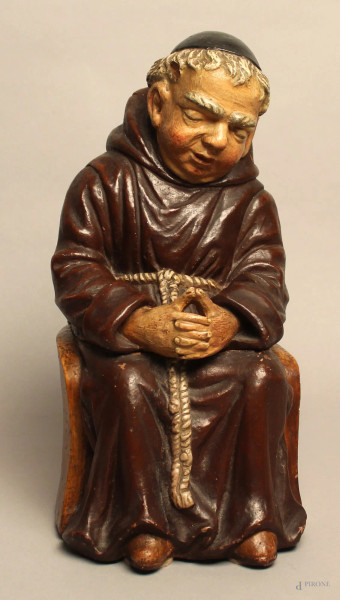 Contenitore in terracotta a forma di frate, primi &#39;900, H 32 cm.