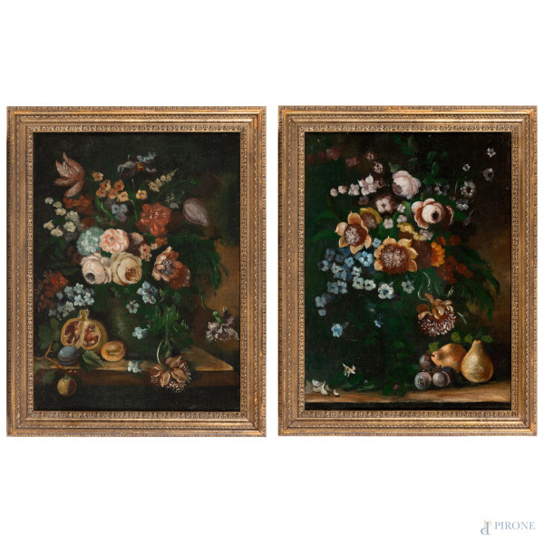 Coppia di nature morte di fiori e frutta, XIX secolo, olio su tela, cm 57,5x42,5, entro cornice 