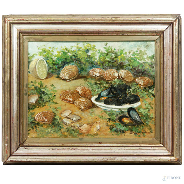 Natura morta con vongole e cozze, olio su tavola, cm 24x30, firmato, entro cornice. (Difetti)