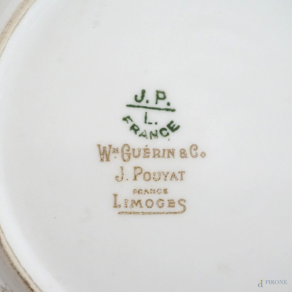 Piattino in porcellana bianca blu e oro, J.P. L.France, W Guerin & Co, J. Pouyat, Limoges, Franci...