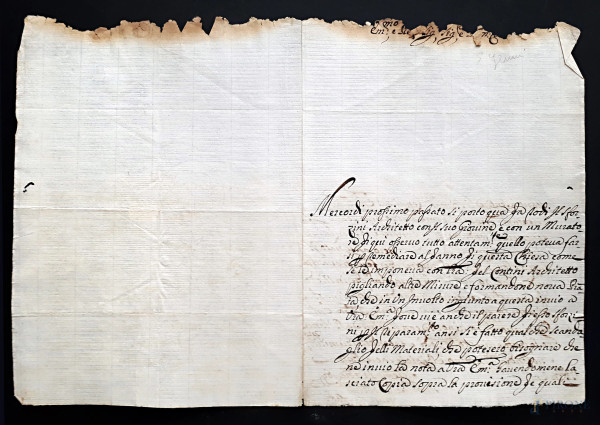 Antico raro manoscritto umbro del 1699 scampato a incendio, vergato a penna d’oca e inchiostro di galla su carta vergellata e filigranata