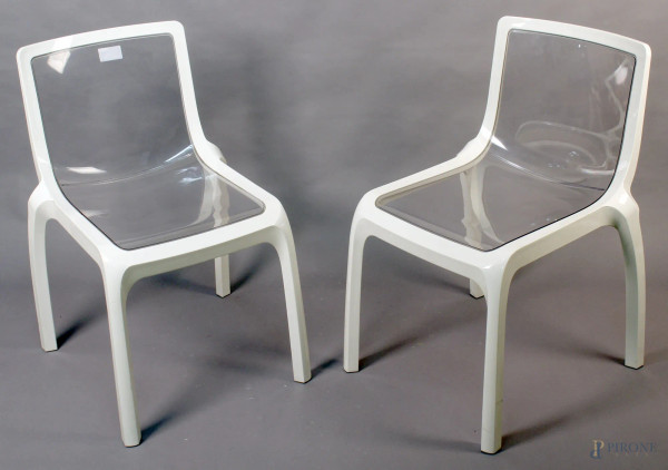 Coppia sedie in Designe in resina.