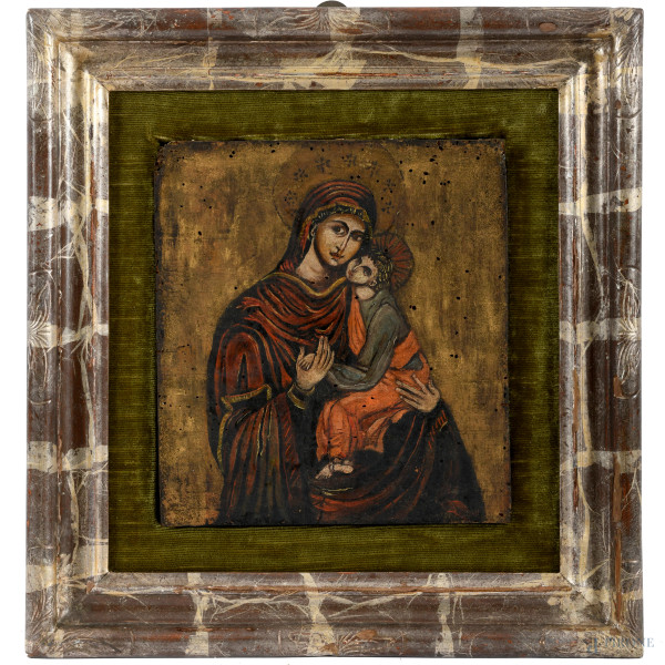 Madonna con Bambino, tempera su tavola applicata su supporto in velluto, XIX-XX secolo, cm 24x21,5 entro cornice, (difetti)