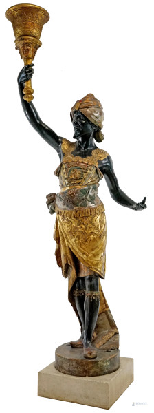 Moro veneziano, XIX secolo, scultura in legno ebanizzato, dorato e decorato in policromia, cm h  196, (difetti, parte superiore sostituita). 