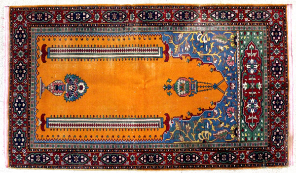 Tappeto turco, disegno preghiera, cm 95 x 160.